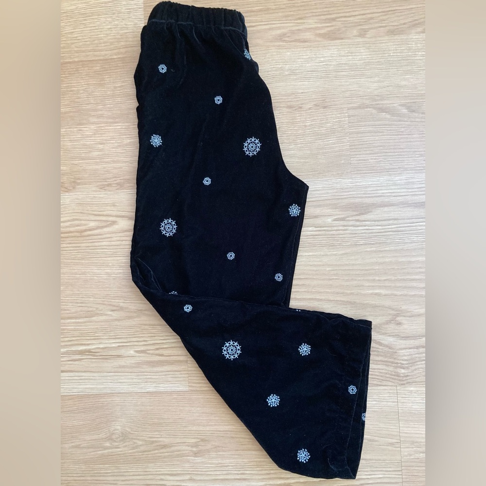 Zara Girls Velvet Pants with Snowflake Shimmer Appliqué 8 - Picture 3 of 7